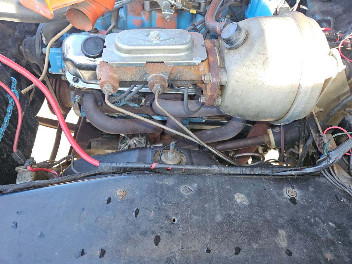 Plymouth-barracuda-1968-black-3