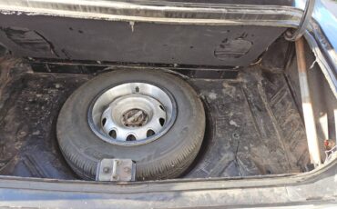 Plymouth-barracuda-1968-black-6