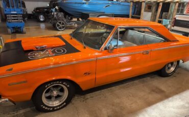 Plymouth-belvedere-1967-orange-1