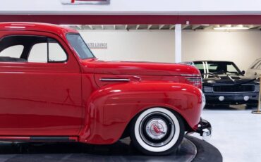 Plymouth-business-1940-red-10