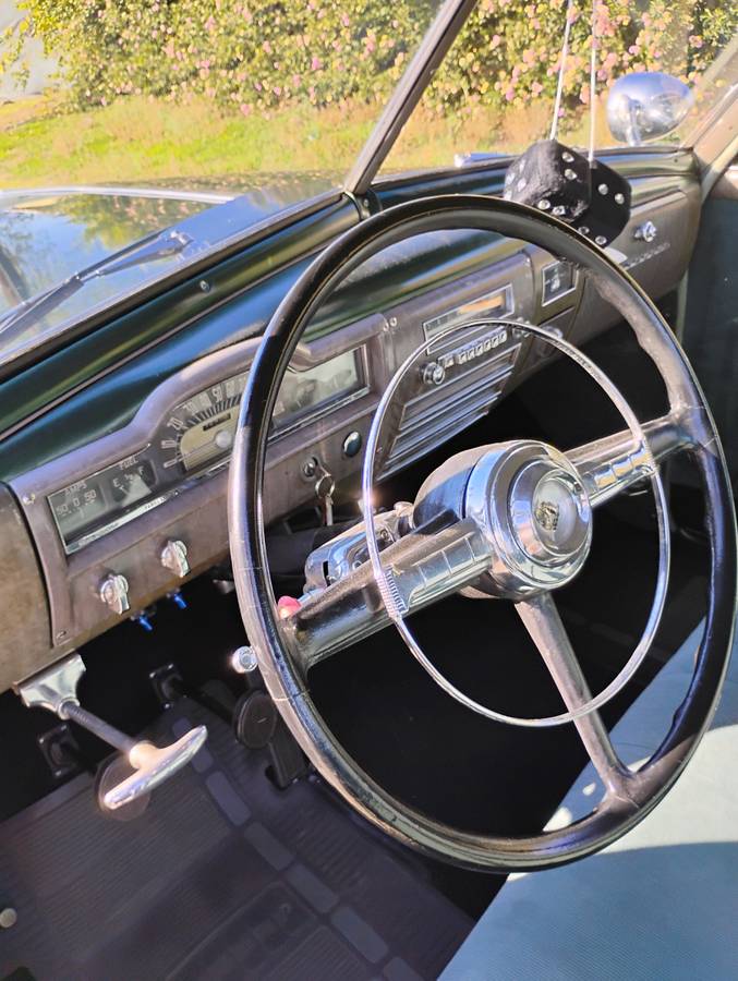 Plymouth-cranbrook-1951-11