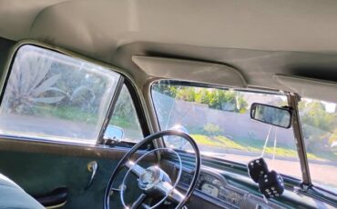 Plymouth-cranbrook-1951-12