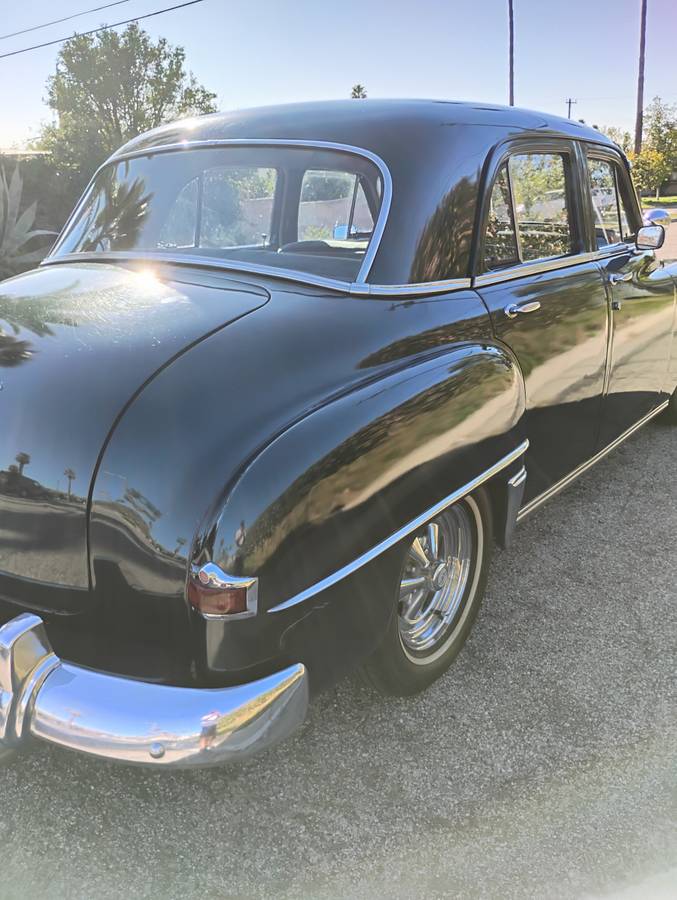 Plymouth-cranbrook-1951-8