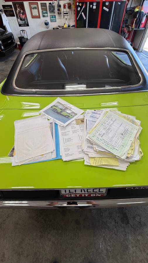 Plymouth-cuda-1970-2