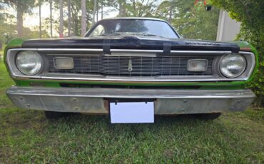 Plymouth-duster-1970-green-4