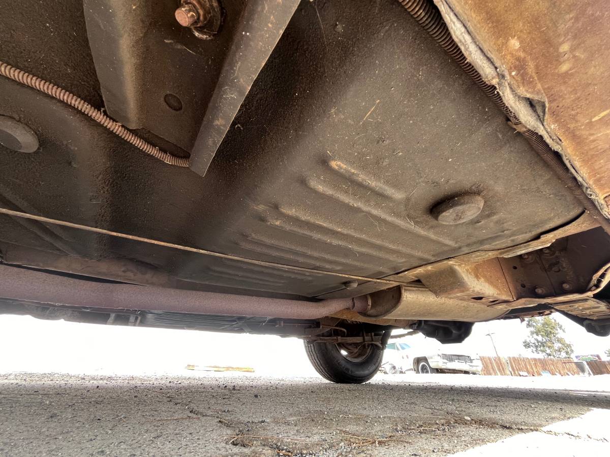 Plymouth-duster-1972-16