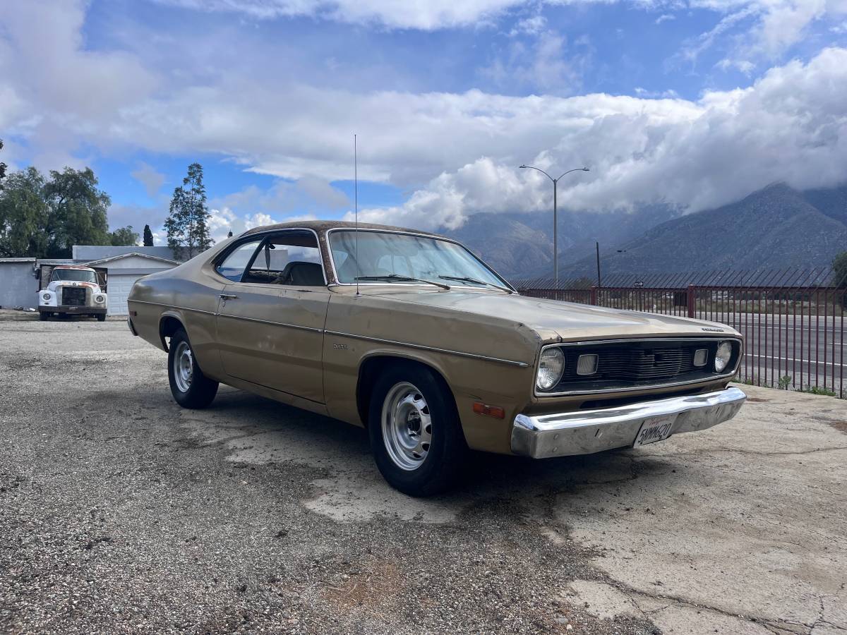 Plymouth-duster-1972-7