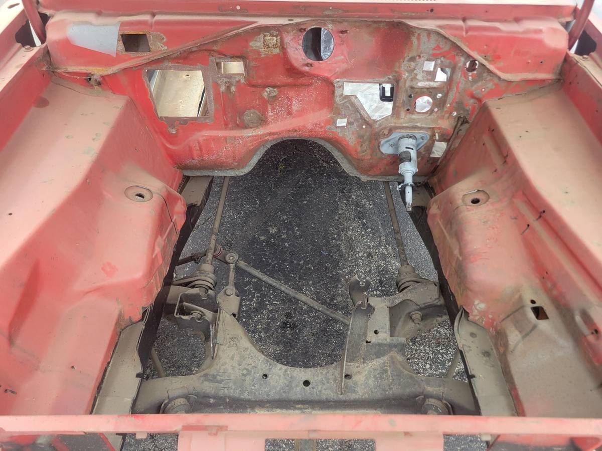 Plymouth-duster-1973-grey-17