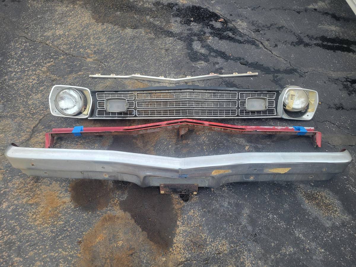 Plymouth-duster-1973-grey-18