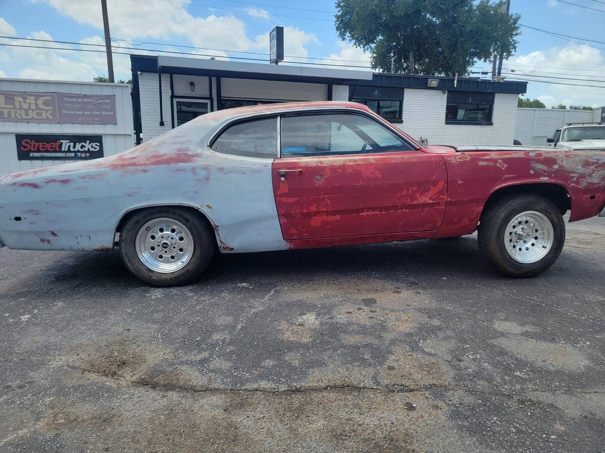 Plymouth-duster-1973-grey-9