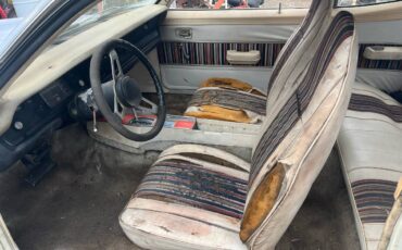 Plymouth-duster-1974-white-4