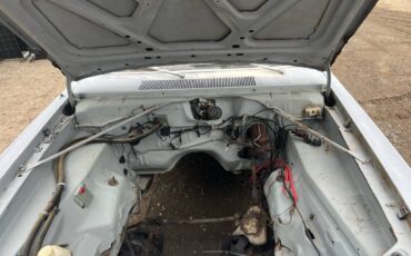 Plymouth-duster-1974-white-6