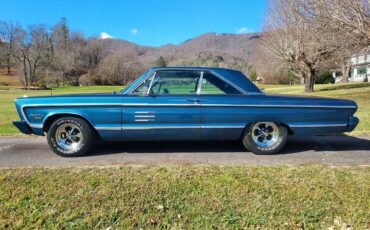 Plymouth-fury-1966-blue