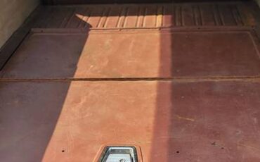 Plymouth-fury-1973-custom-13