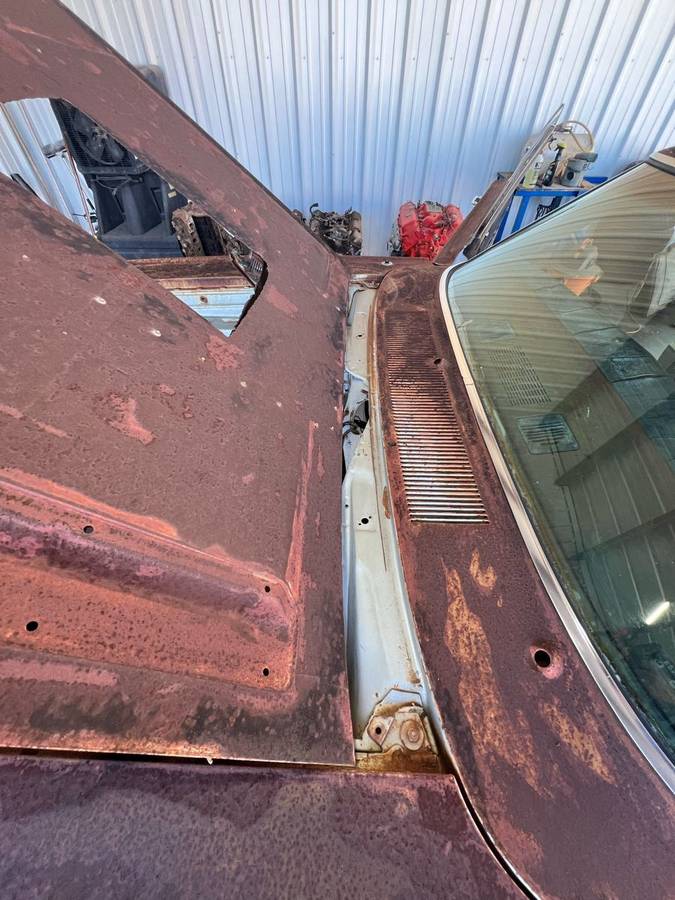 Plymouth-gtx-1968-19