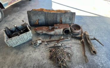 Plymouth-gtx-1968-23