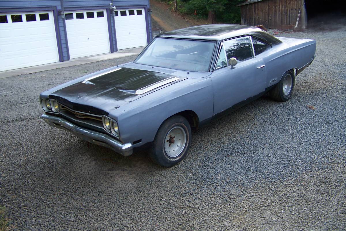 Plymouth-gtx-1969-14