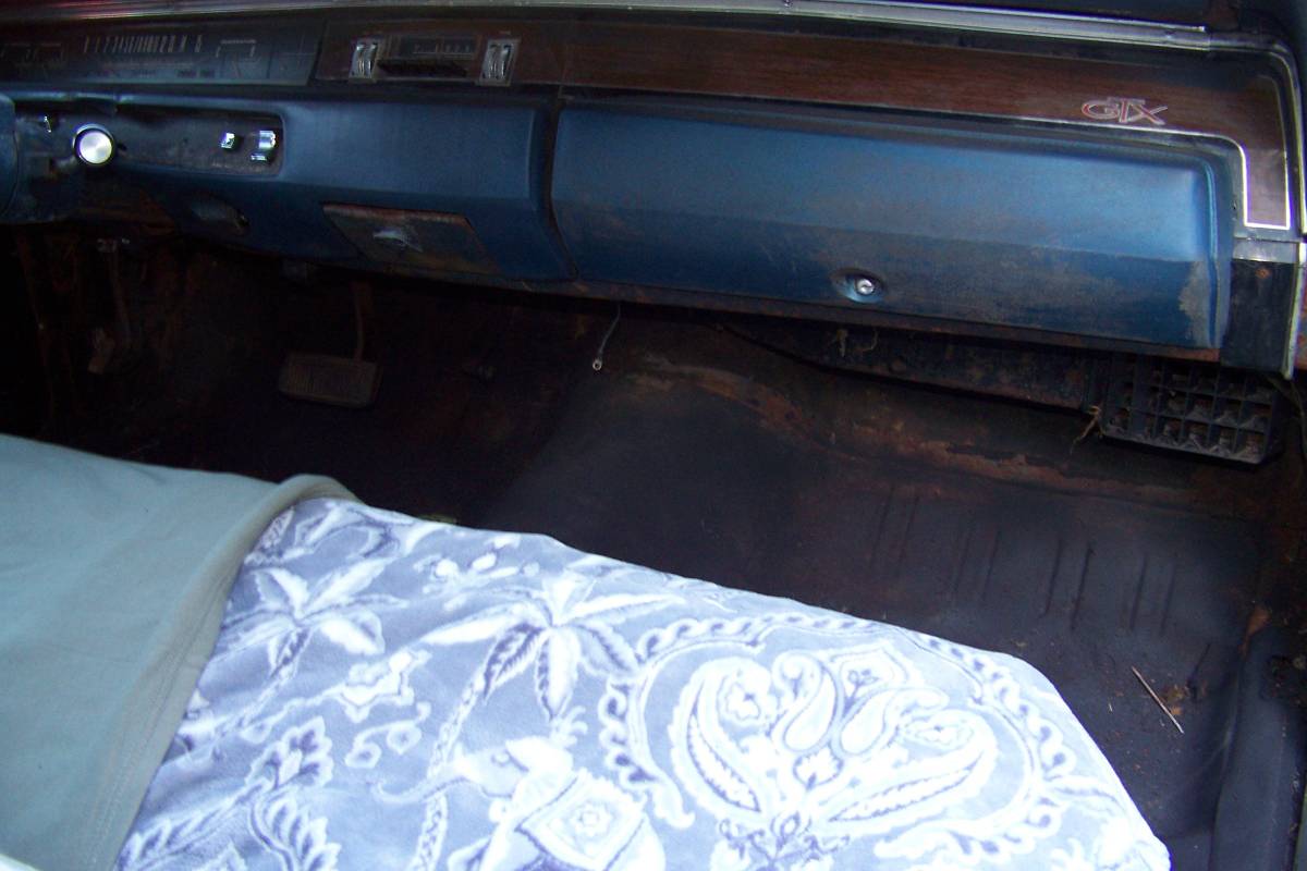 Plymouth-gtx-1969-22