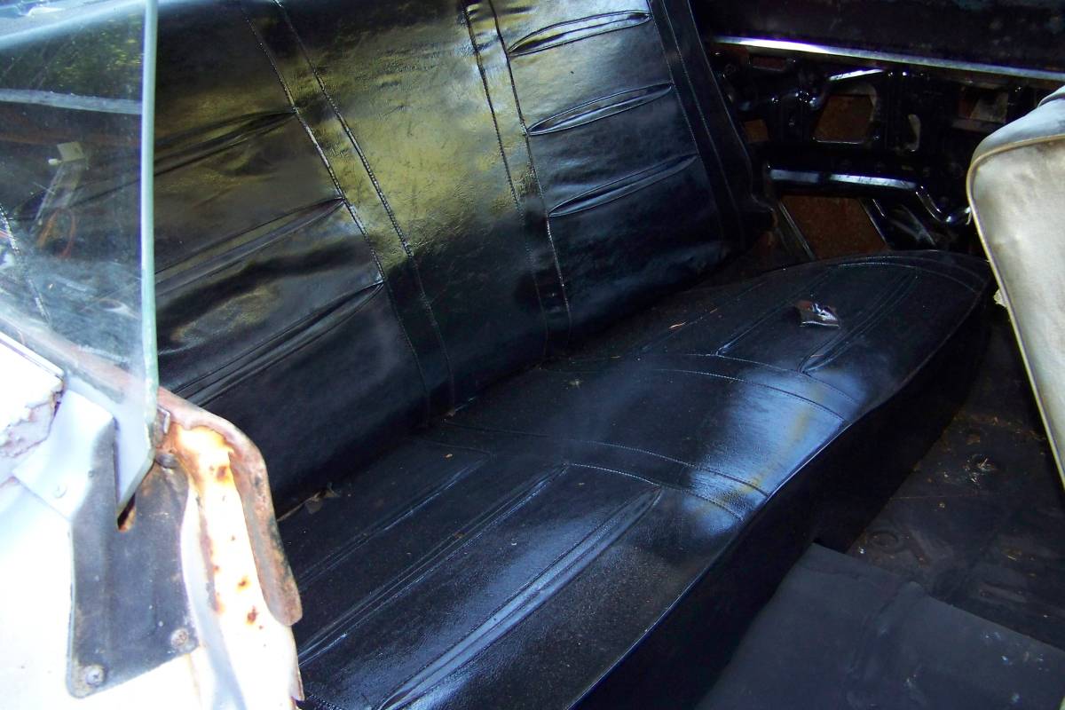 Plymouth-gtx-1969-25