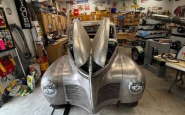 Plymouth-road-king-coupe-1940-grey-12