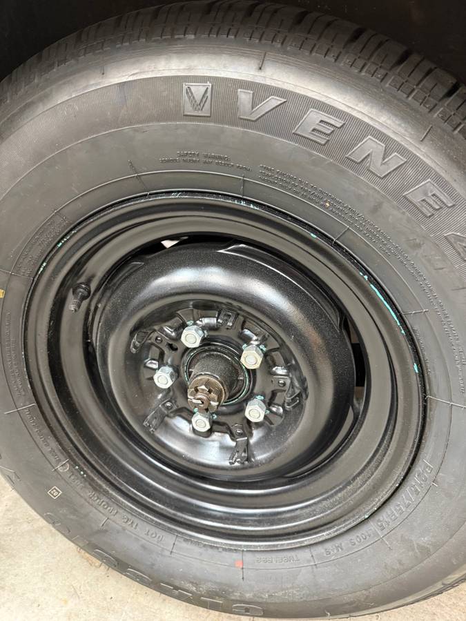 Plymouth-road-king-coupe-1940-grey-27