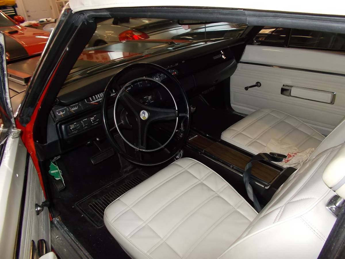 Plymouth-roadrunner-1969-red-7