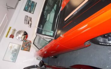 Plymouth-roadrunner-1969-red-8