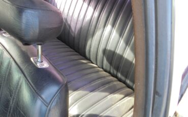 Plymouth-roadrunner-1970-yellow-11