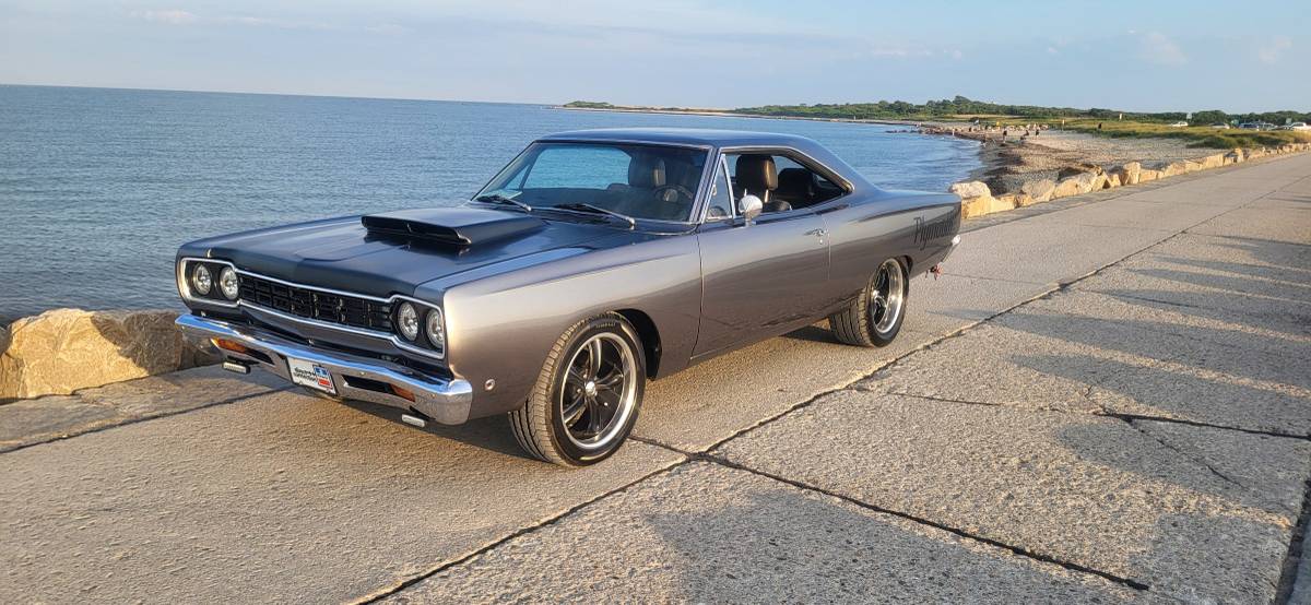 Plymouth-satellite-1968-grey-2