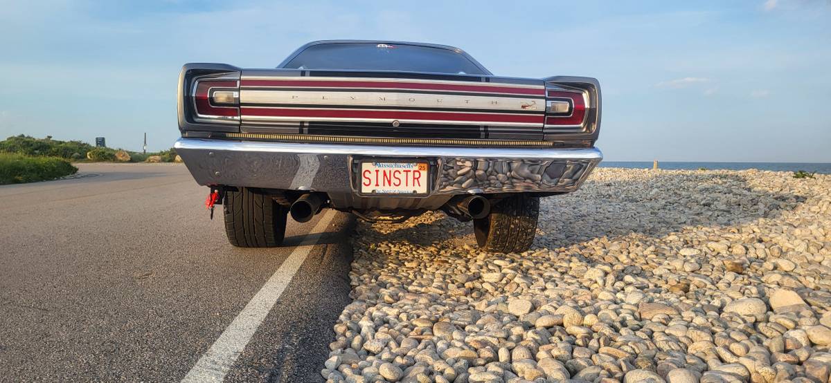 Plymouth-satellite-1968-grey-7