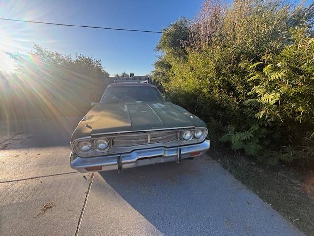 Plymouth-satellite-1974-green-1