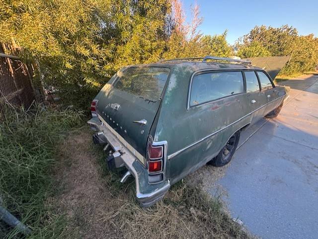 Plymouth-satellite-1974-green-2