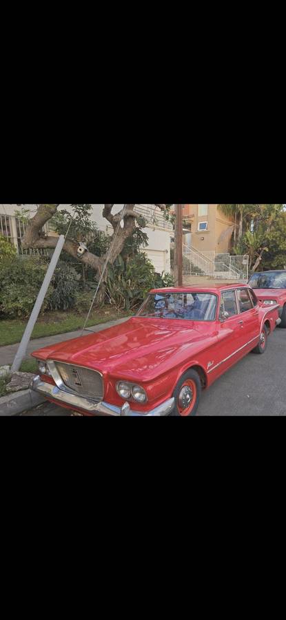 Plymouth-valiant-1960