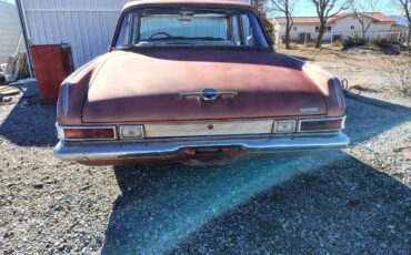 Plymouth-valiant-1963-brown-2
