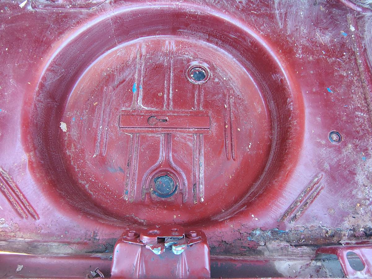 Plymouth-valiant-1963-brown-9