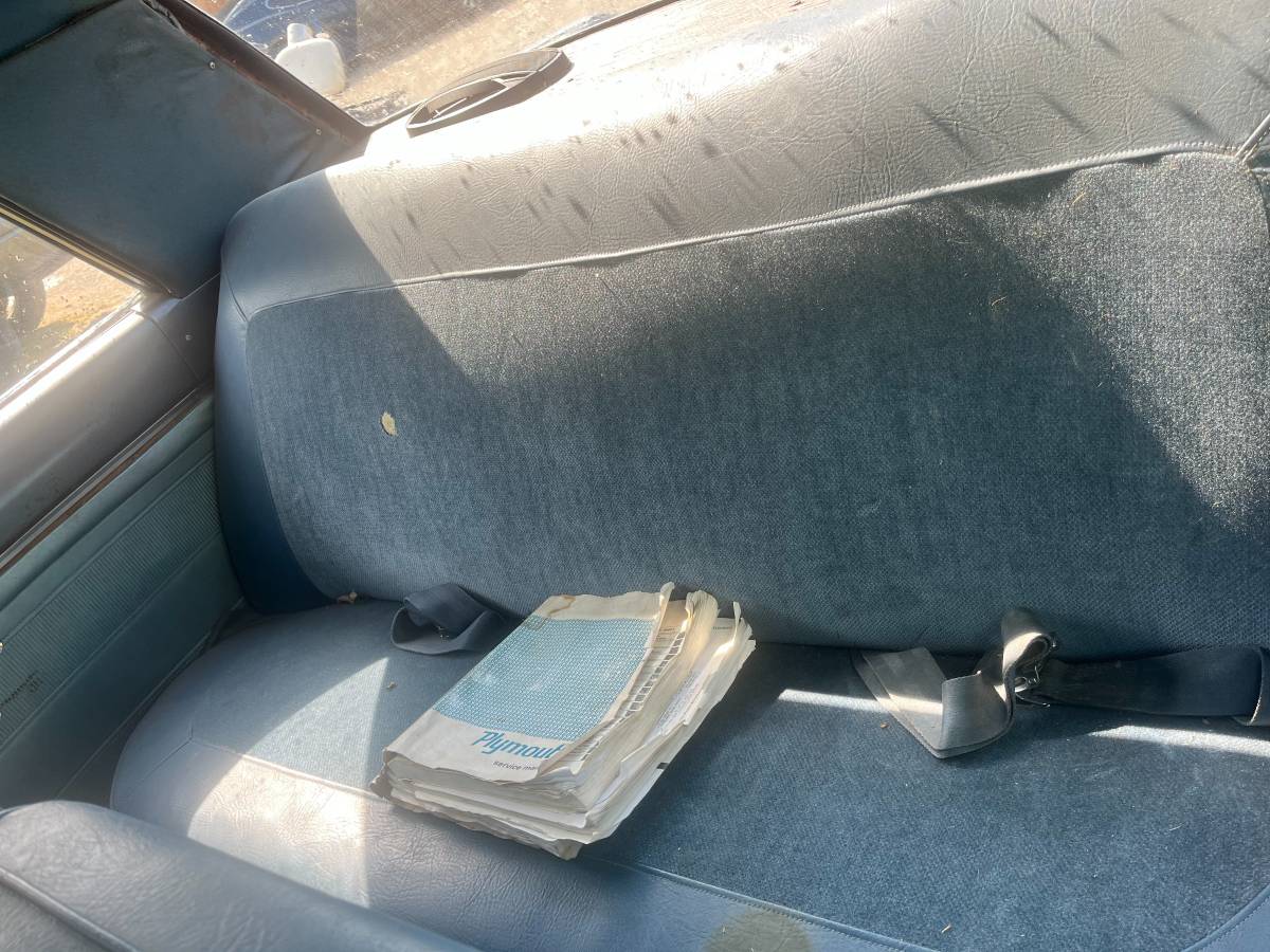 Plymouth-valiant-1966-blue-4