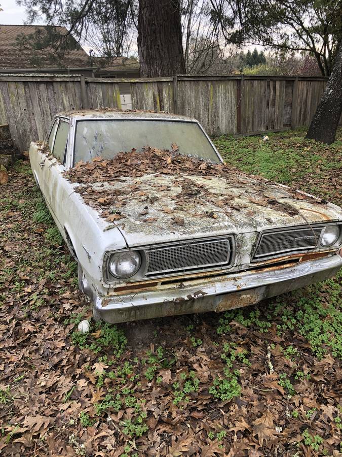 Plymouth-valiant-1968-white