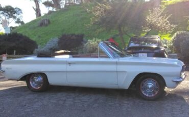 Pontiac-1962-white-11