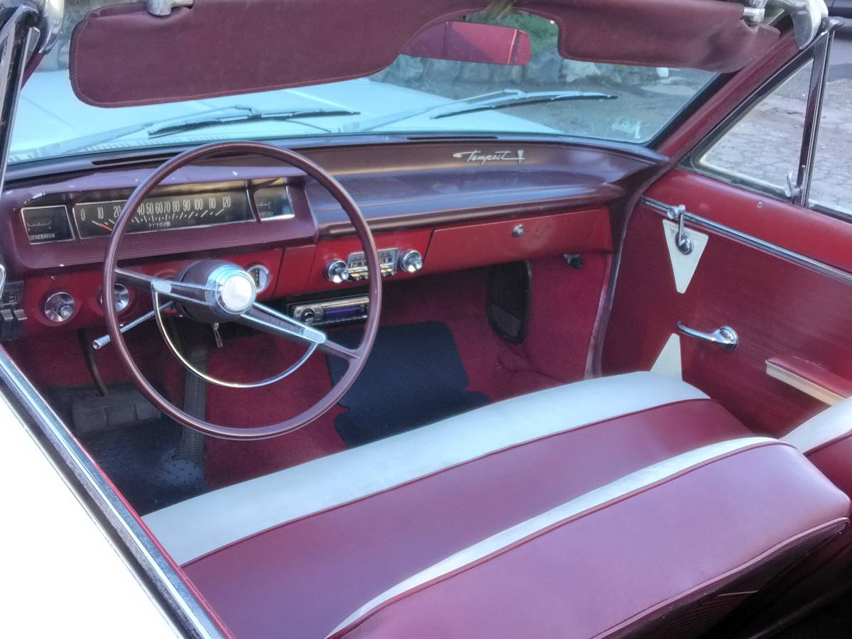 Pontiac-1962-white-5