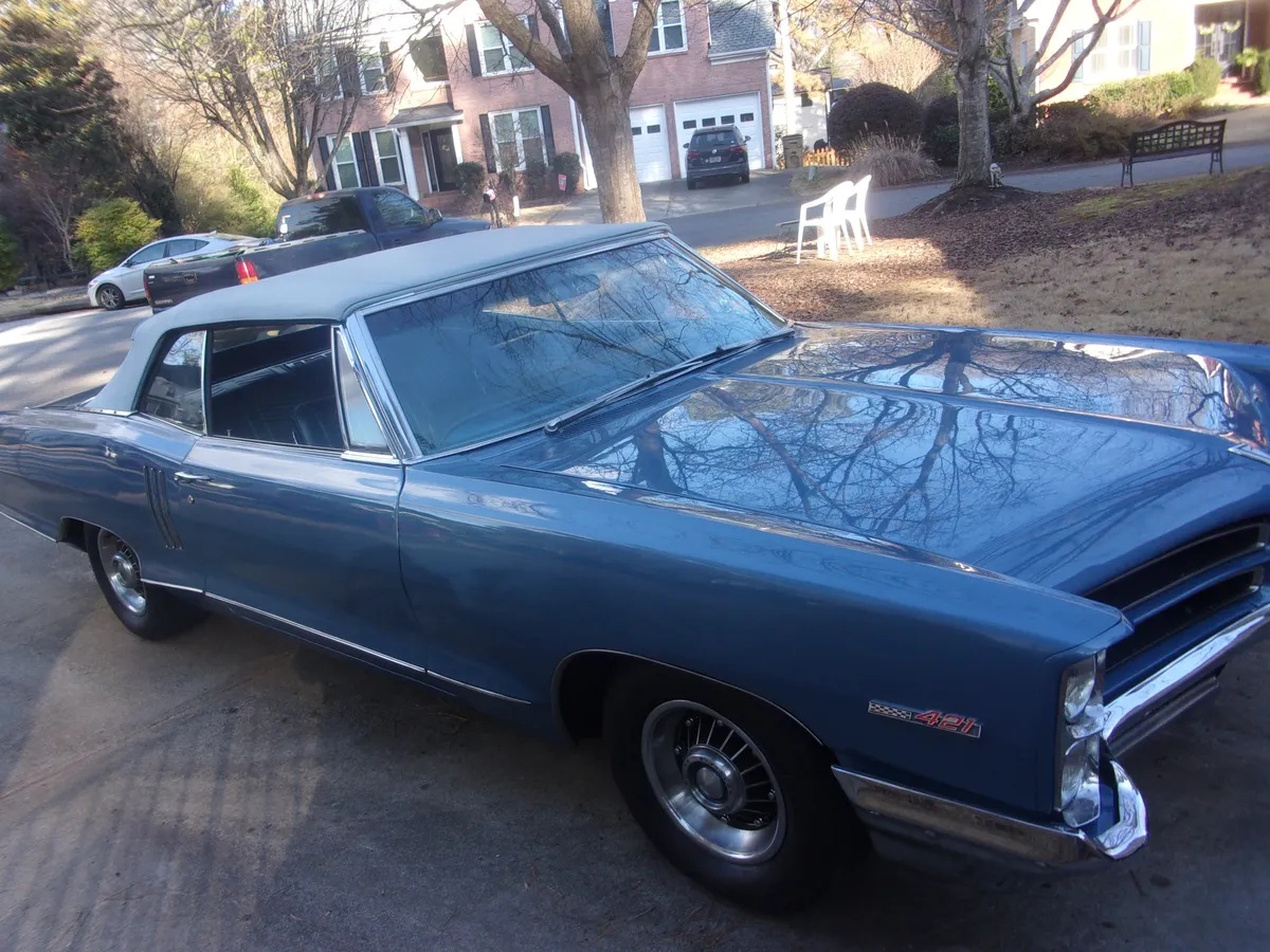 Pontiac-22-1966-Barrier-Blue-Barrier-Blue