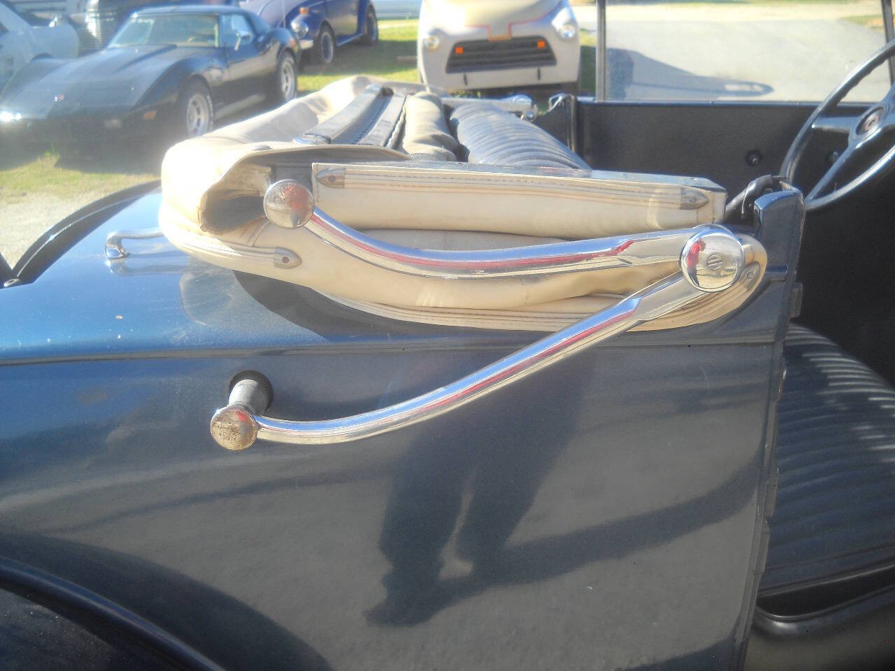 Pontiac-401-1931-Convertible-8