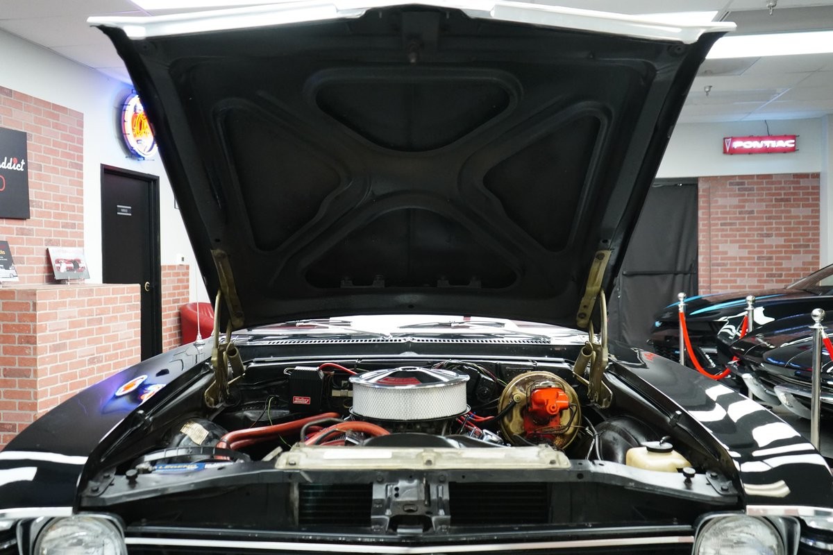 Pontiac-Acadian-1969-Coupe-35