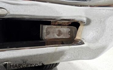 Pontiac-Bonneville-1965-Wagon-21