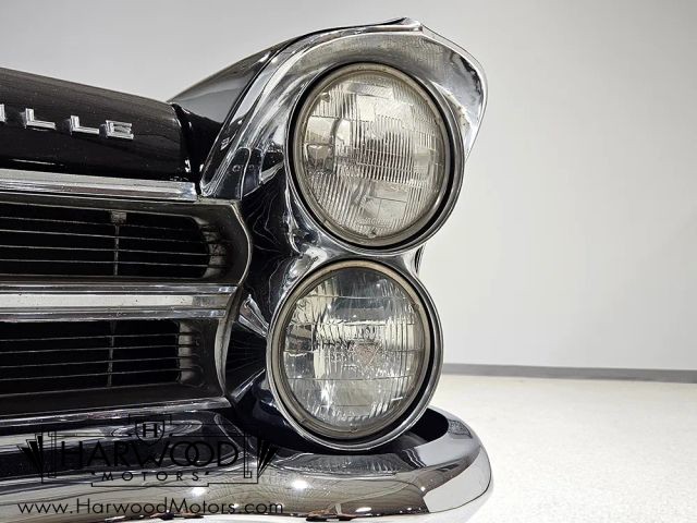 Pontiac-Bonneville-1965-Wagon-22