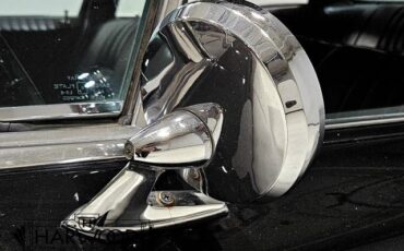 Pontiac-Bonneville-1965-Wagon-24