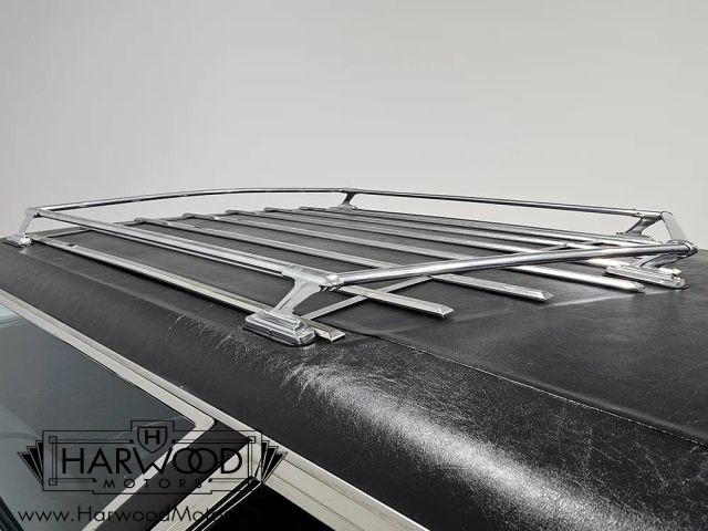 Pontiac-Bonneville-1965-Wagon-29