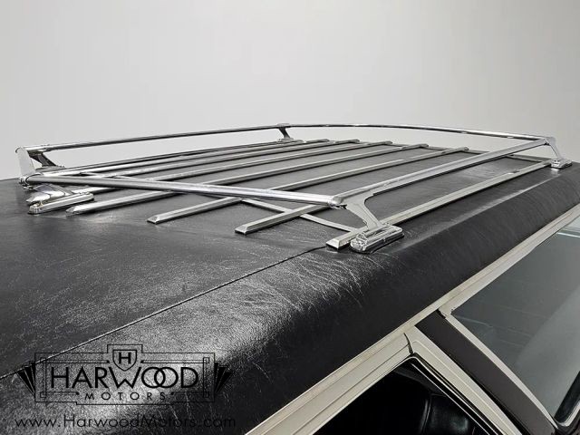 Pontiac-Bonneville-1965-Wagon-30