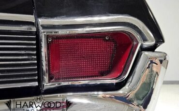 Pontiac-Bonneville-1965-Wagon-37