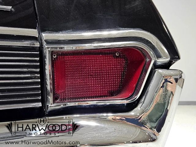 Pontiac-Bonneville-1965-Wagon-37