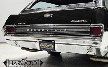 Pontiac-Bonneville-1965-Wagon-38